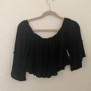 Cropped black top